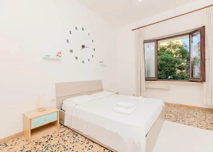 Apartment Downtown View - Ap Margherita - Olbia